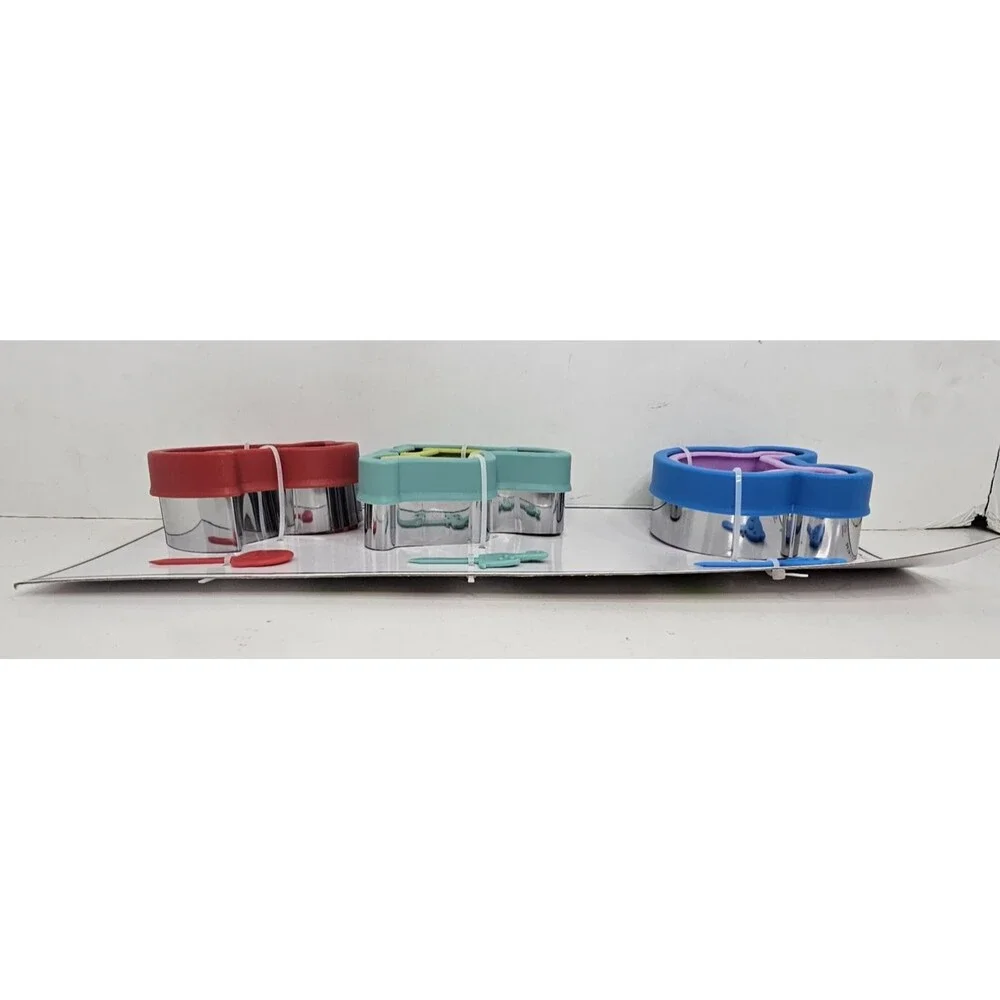 9pc‎ Animal Cutter Set - NIP - Use for Sandwiches, Cookies, Stencils, Play-do